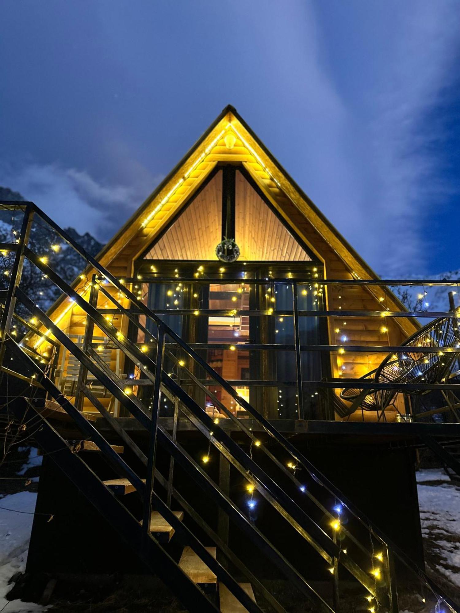 Kazbegi Kuro Cottages Esterno foto