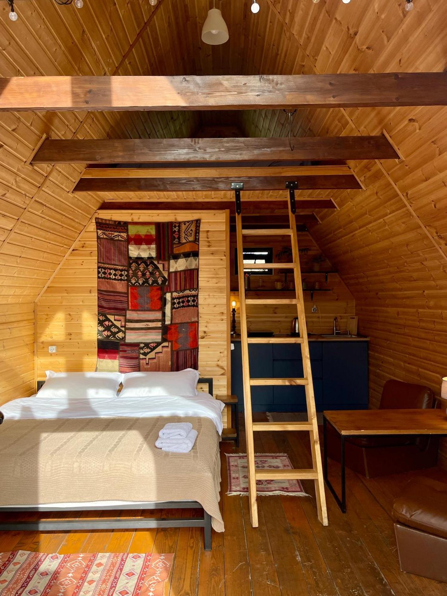 Kazbegi Kuro Cottages Esterno foto
