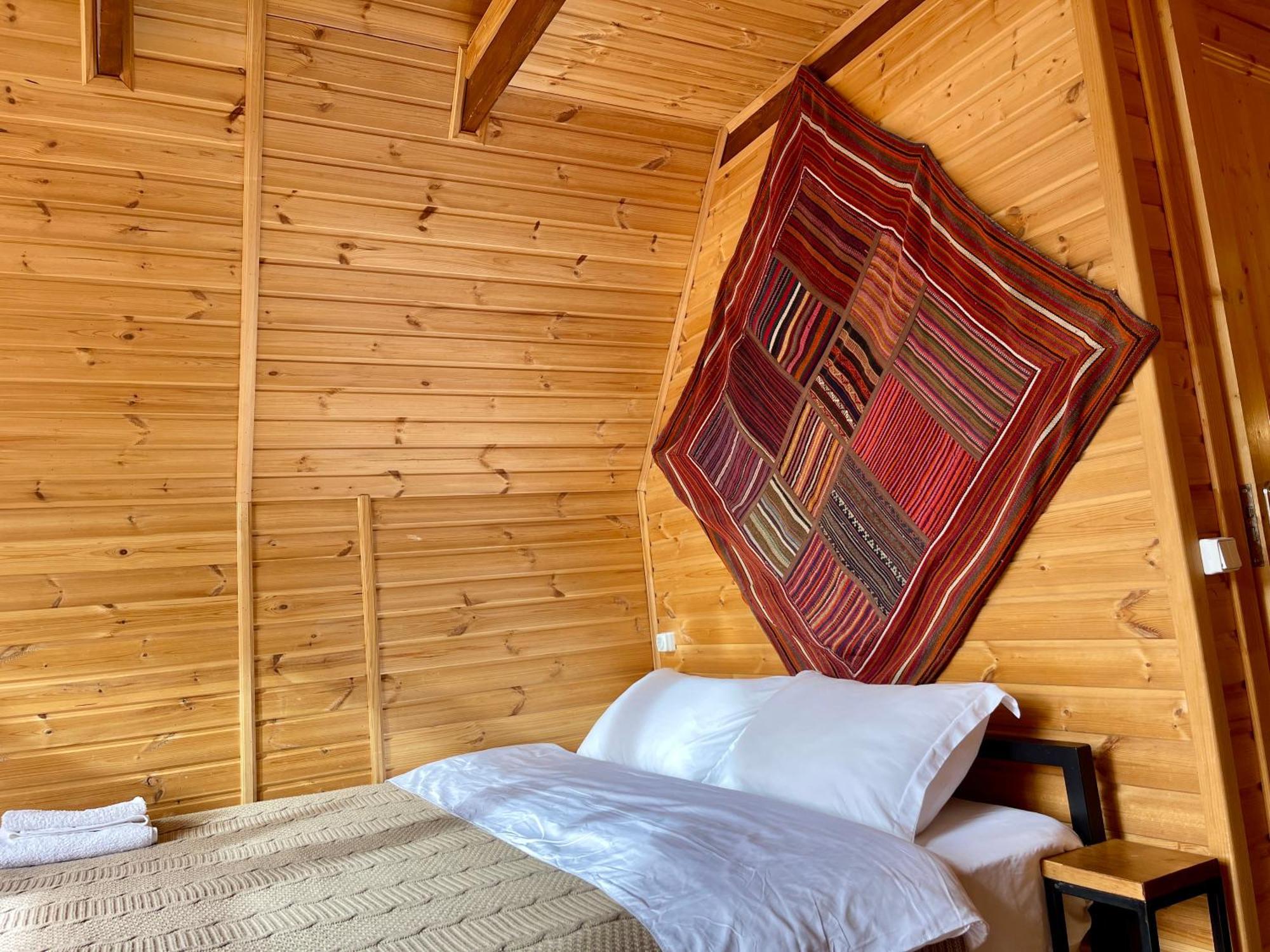 Kazbegi Kuro Cottages Esterno foto